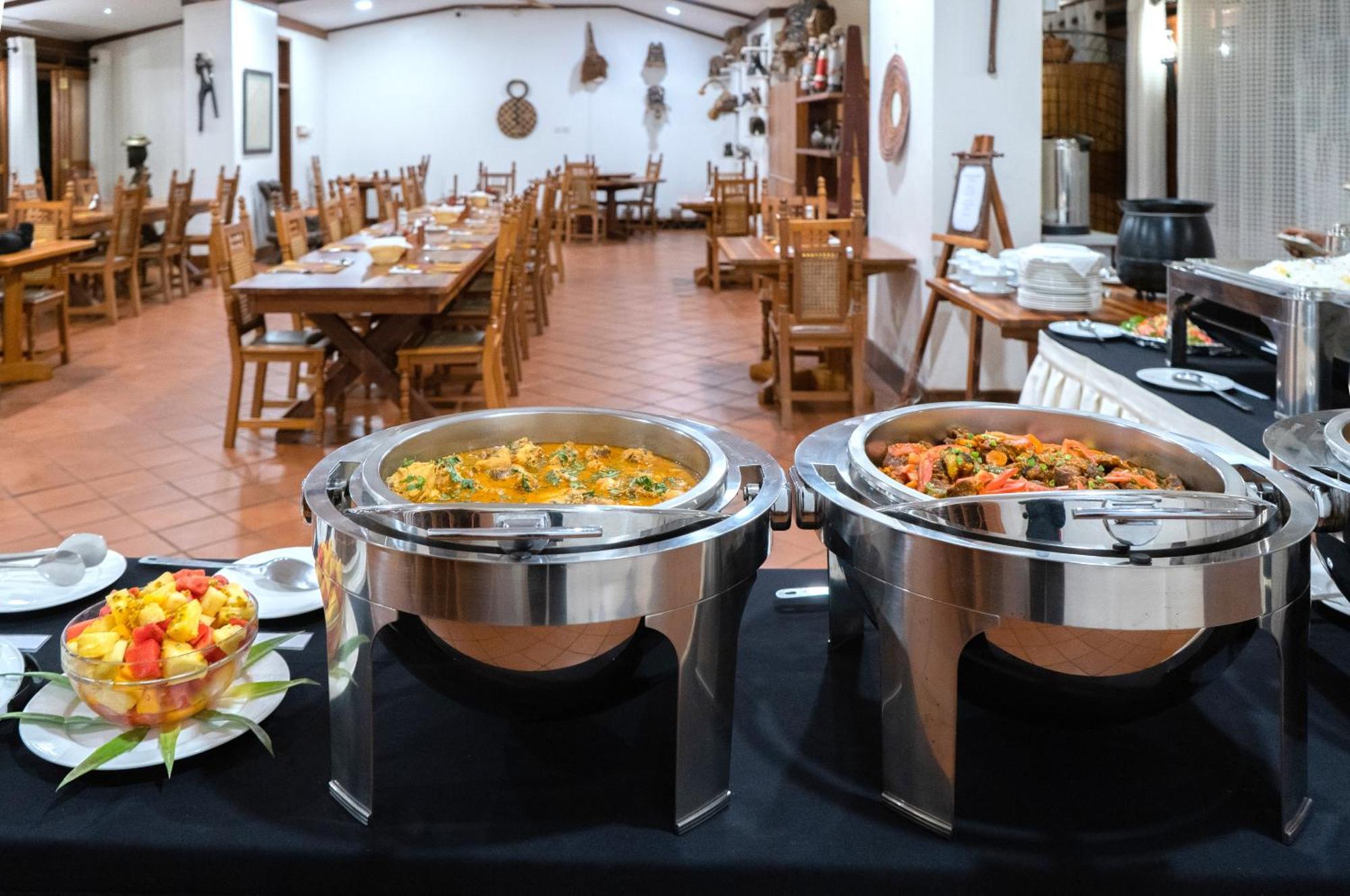Masindi Hotel Eksteriør billede