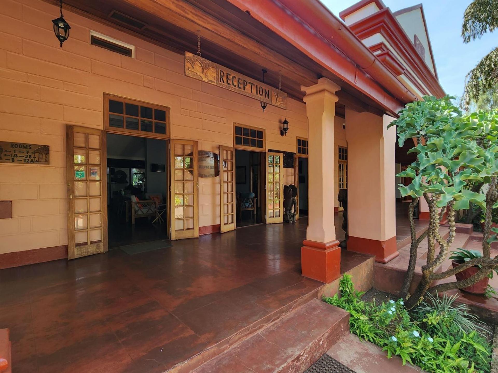 Masindi Hotel Eksteriør billede