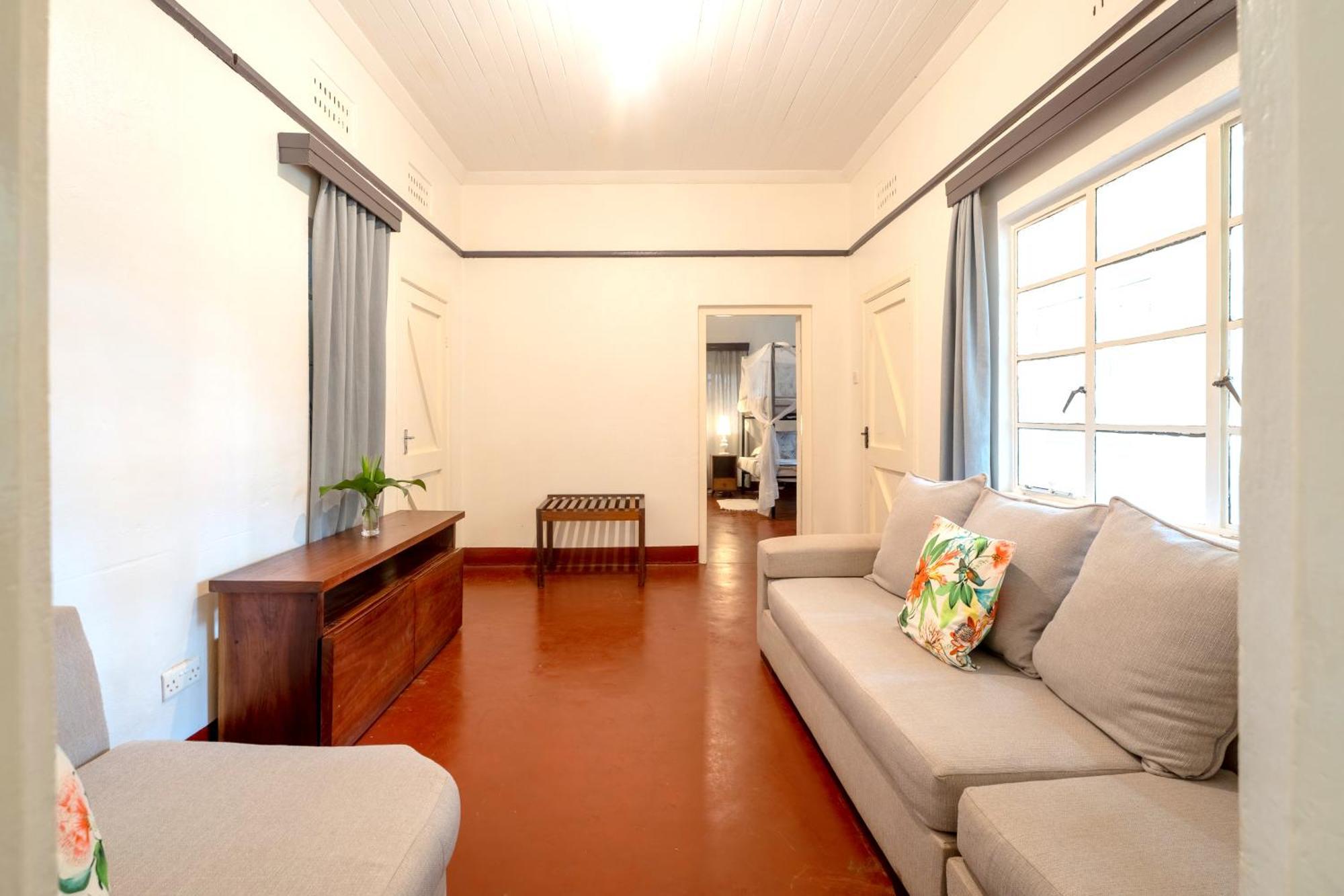 Masindi Hotel Eksteriør billede