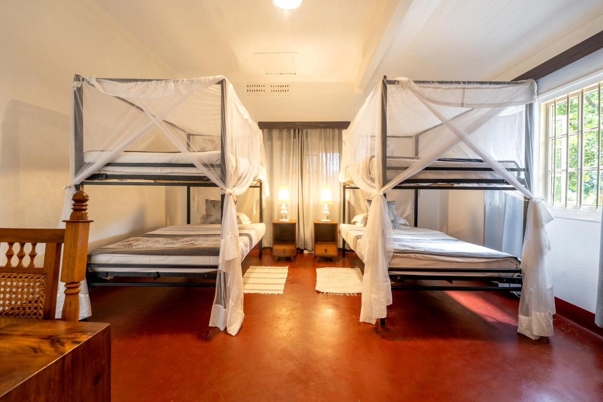 Masindi Hotel Eksteriør billede