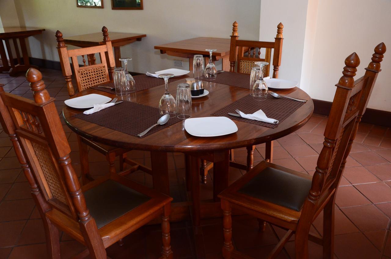 Masindi Hotel Eksteriør billede